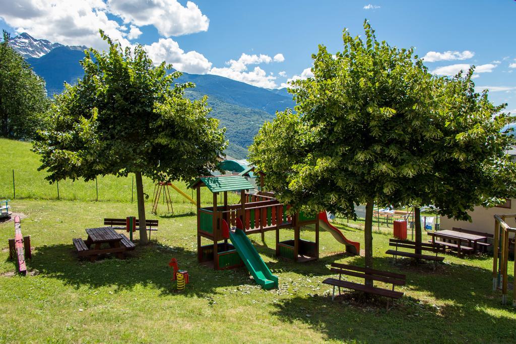 Belandin Ristorante Hotel Teglio Εξωτερικό φωτογραφία